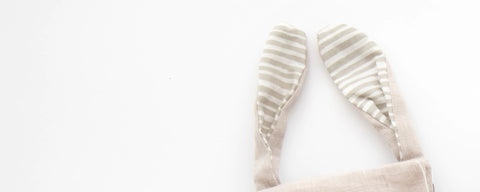 Soft organic cotton plush toys with crinkle sounds for baby sensory play