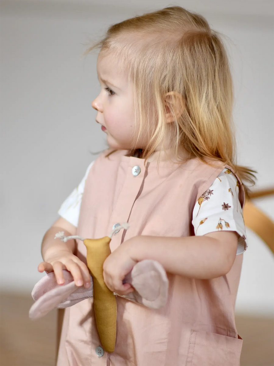 Crinkle Plush Butterfly Baby : Toys : Plush + Crinkle Saga Copenhagen