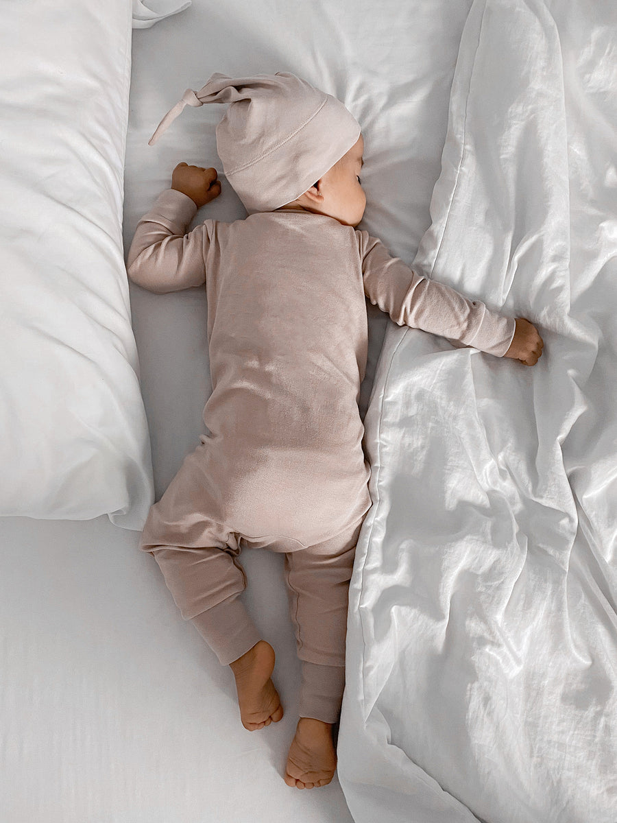 Classic Knotted Hat Baby : Accessories : Hats Colored Organics Luxury Organic Baby Hat | Classic Knotted Style