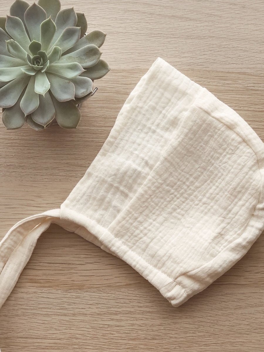 Organic Muslin Summer Bonnet Baby : Accessories : Hats Daniyah Baby Baby Knit Pom Bonnet