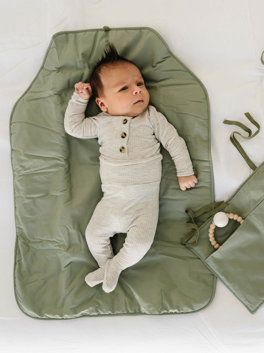Portable Changing Pad Baby : Parent : Gear : Travel : Nursery : Bath Natemia