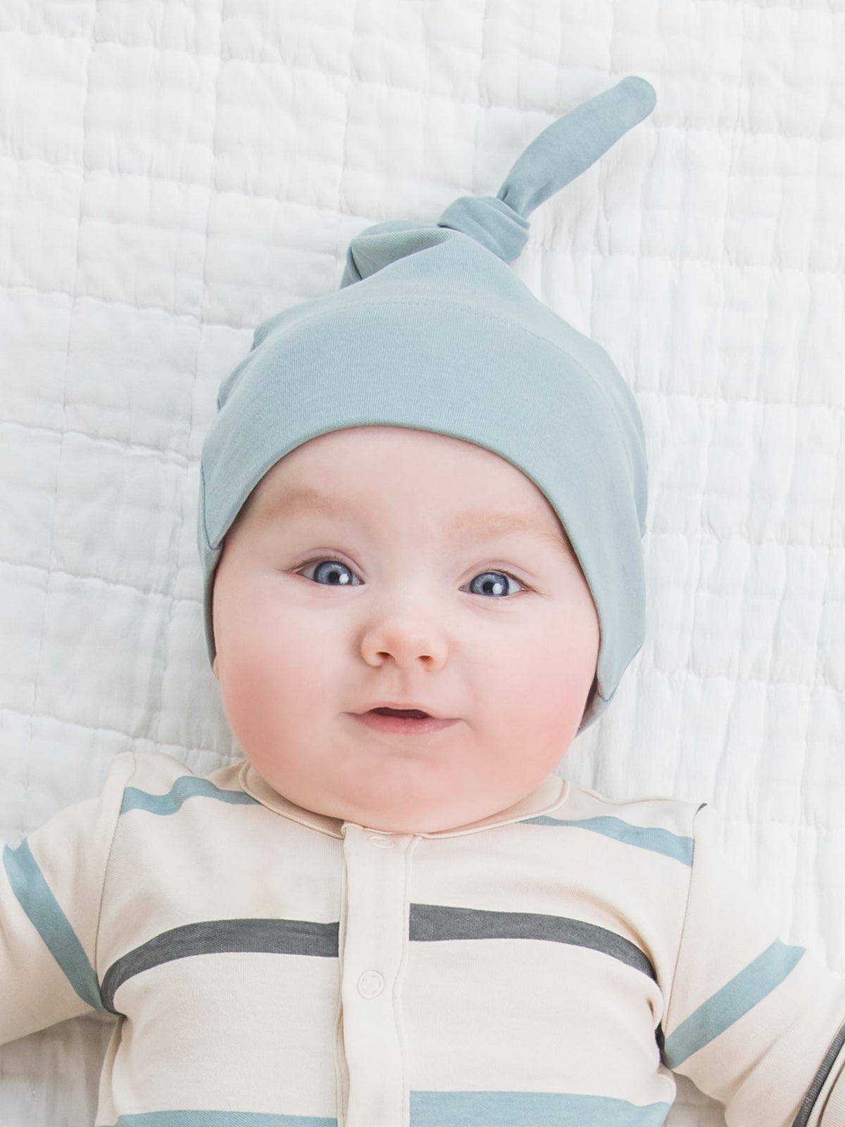 Classic Knotted Hat Baby : Accessories : Hats Colored Organics Organic Knotted Baby Beanie for Newborns | Colored Organics®