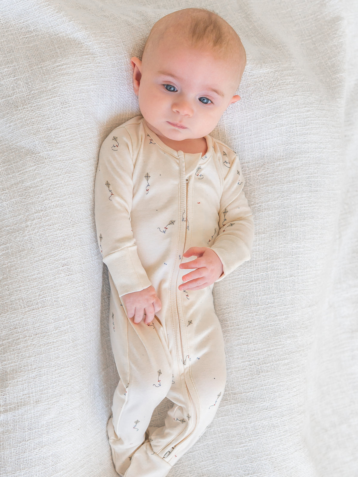 Peyton Zipper Sleeper - Kite / Dune + Barn Baby : One Pieces : Sleepers : Long Sleeves Kendi PRE ORDER Peyton Zipper Sleeper - Kite | Colored Organics®
