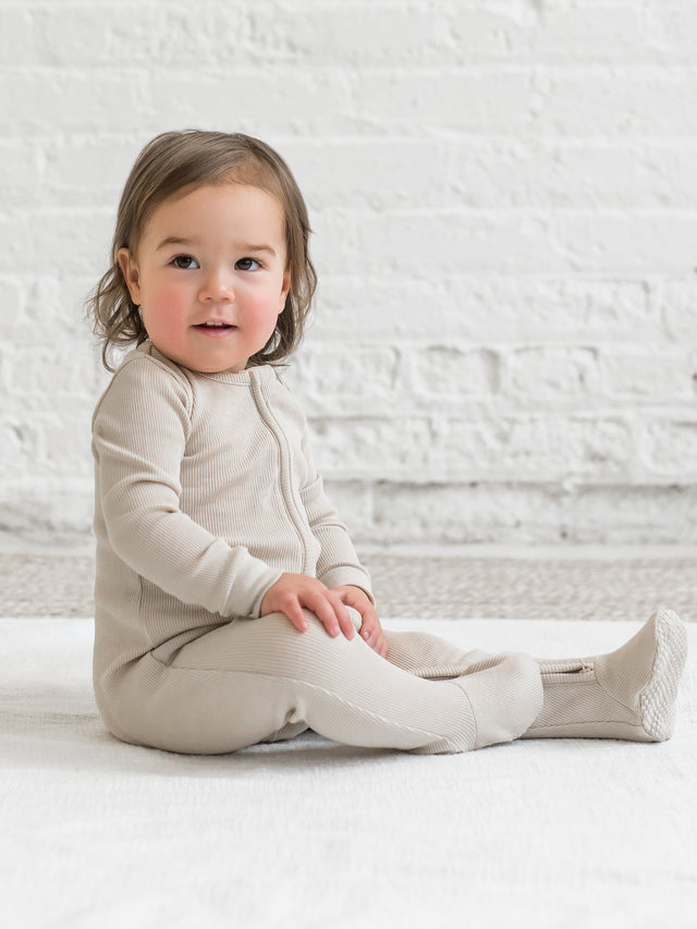 Kit Ribbed Zipper Sleeper Baby : One Pieces : Sleepers : Long Sleeves Kendi Organic Cotton Baby Kit Ribbed Zipper Sleeper
