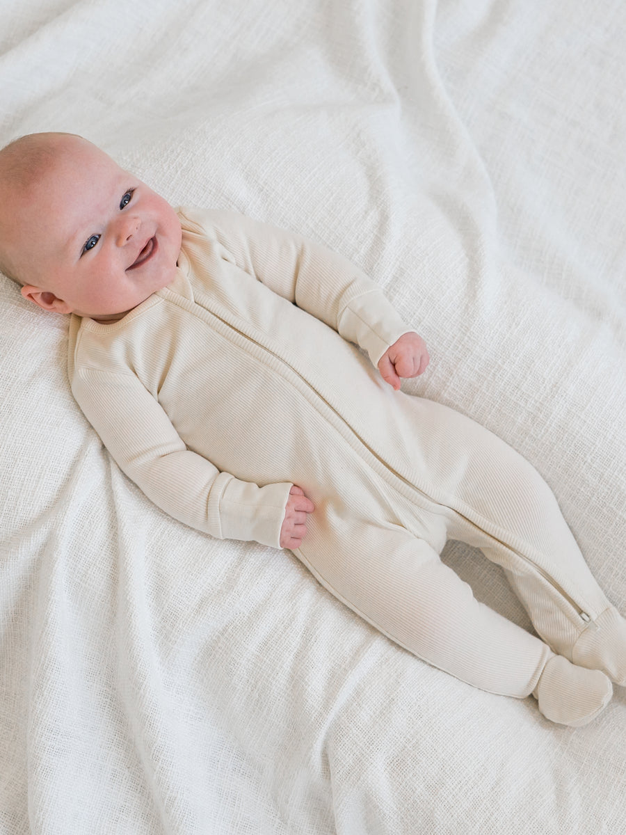 Kit Ribbed Zipper Sleeper Baby : One Pieces : Sleepers : Long Sleeves Kendi Organic Cotton Baby Kit Ribbed Zipper Sleeper