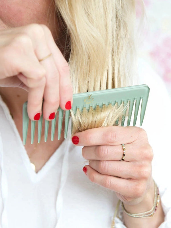 Opaline Hair Comb