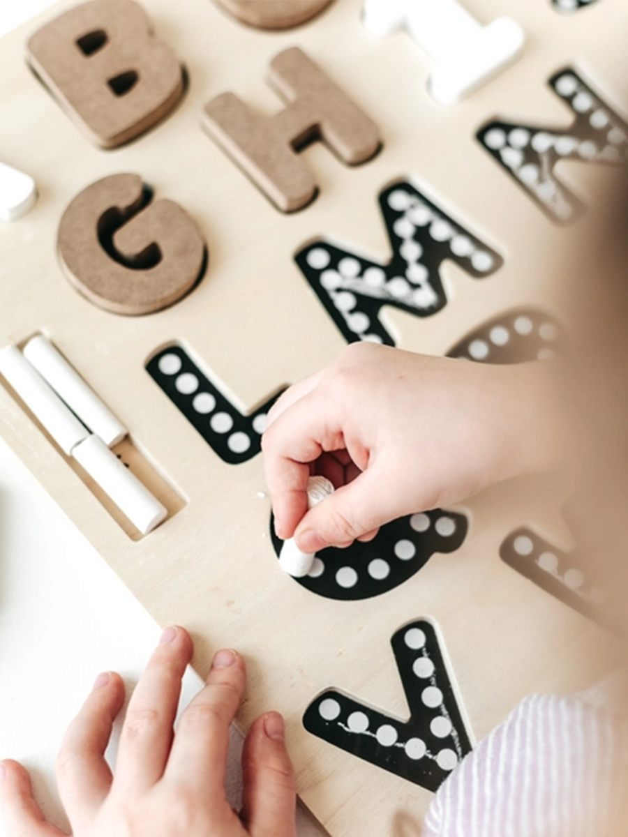 Alphabet Chalkboard Puzzle Baby-Kids : Toys : Learning : Wooden Creative Beginning 