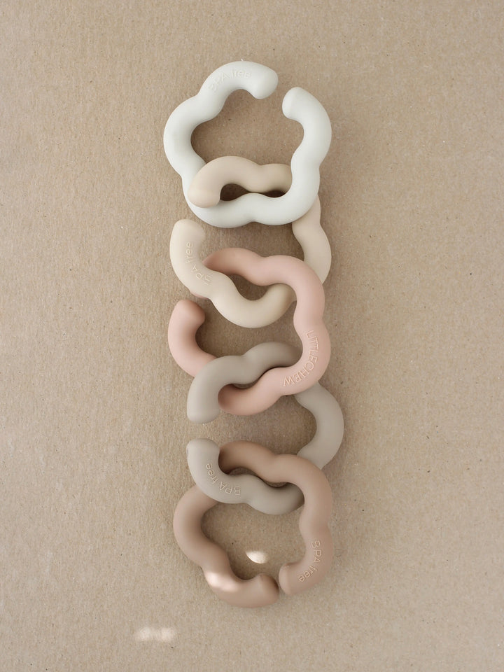 Daisy Loops Teething Rings for Baby | Colored Organics®