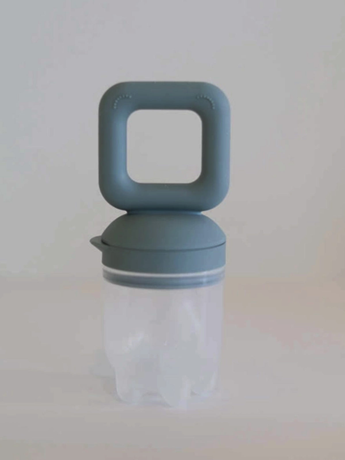 Feeder Teether Baby : Gear : Feeding The Saturday Baby Feeder Teether Baby for Kids | Colored Organics®