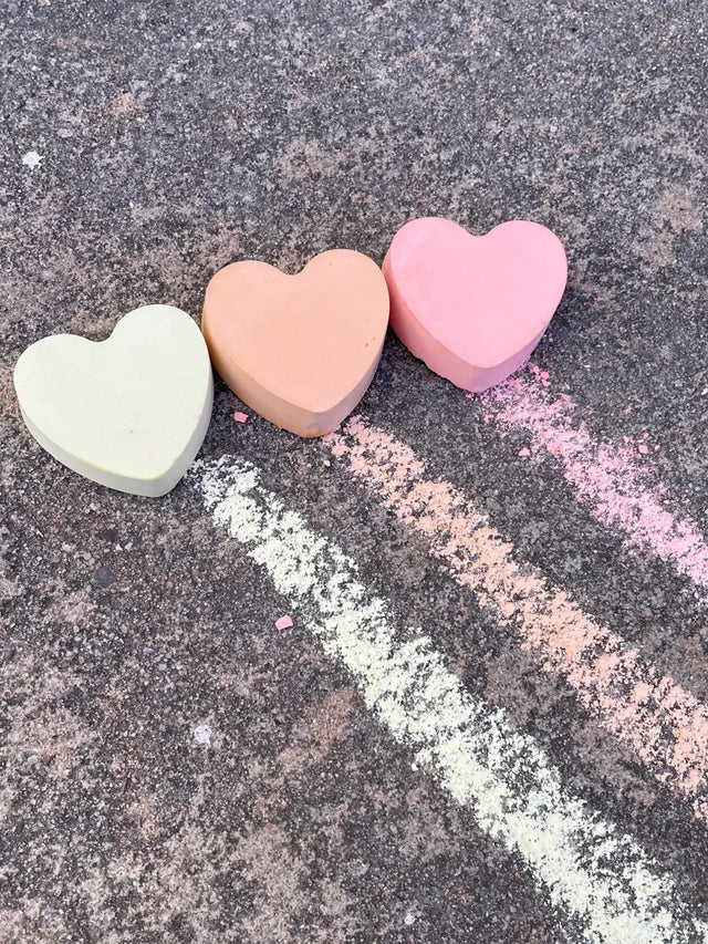 Hearts Sidewalk Chalk Baby-Kids : Toys : Learning TWEE made for little hands 