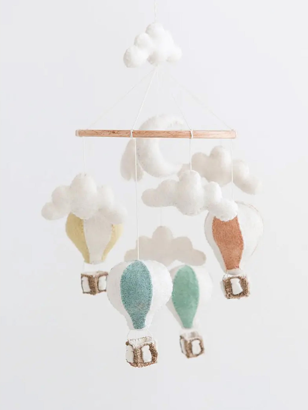 Hot Air Balloon Crib Mobile Baby : Nursery : Mobile Nivas Hot Air Balloon Crib Mobile for Baby | Colored Organics®