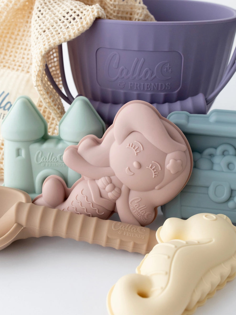 Silicone Beach Toy Set Baby-Kids : Toys : Pretend Play The Saturday Baby Silicone Beach Toy Set for Baby | Colored Organics®