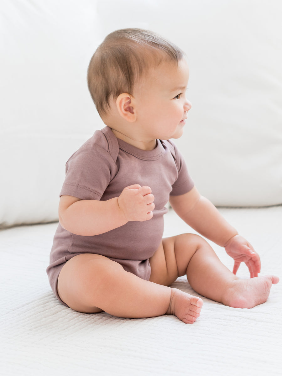 Classic Short Sleeve Bodysuit Baby : One Pieces : Bodysuits : Short Sleeves Colored Organics Baby Short Sleeve Bodysuit - Girl & Boy - Organic