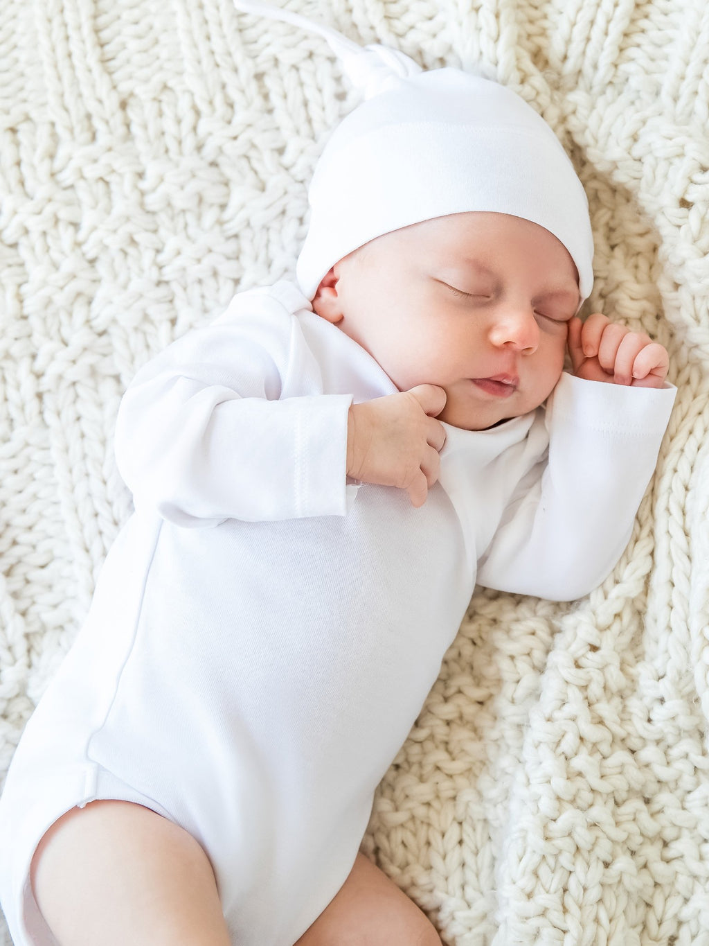 Classic Knotted Hat Baby : Accessories : Hats Colored Organics Organic Knotted Baby Beanie for Newborns | Colored Organics®
