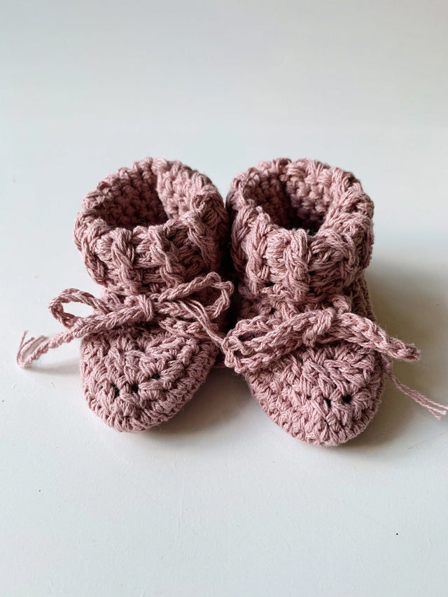 Organic Cotton Tie Baby Booties Baby : Accessories : Socks Gooseberry Fool 