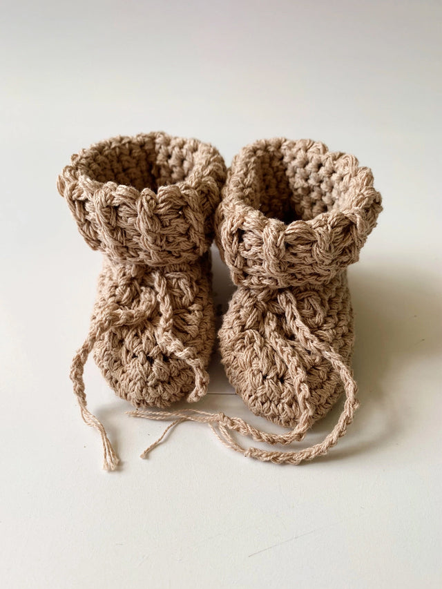 Organic Cotton Tie Baby Booties Baby : Accessories : Socks Gooseberry Fool 